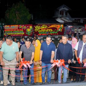 Pj bupati Kampar Resmikan Cafe Tiga Pilar